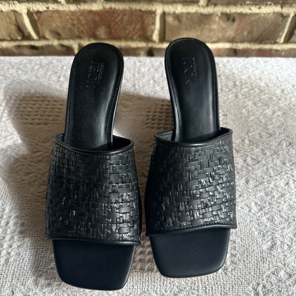 Nordstrom Shoes - Nordstrom Black Woven Mules